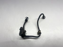 Volkswagen Golf V Linea/tubo/manicotto del vuoto 06F133529C