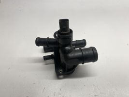 Volkswagen Golf V Alloggiamento termostato 06F121133H