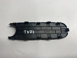 KIA Cerato Kita centrinė konsolės (tunelio) detalė 84617M7000