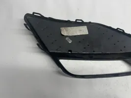 Seat Leon (5F) Apakšējais režģis (trīsdaļīgs) 5F0853666H