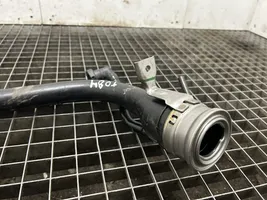 BMW X5 F15 Tubo e bocchettone per riempimento serbatoio del carburante 7186702