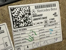 Mercedes-Benz CLA C117 X117 W117 Boczki / Poszycie drzwi przednich 3008824400
