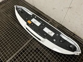 Renault Clio IV Spoiler tylnej szyby klapy bagażnika 960306662R