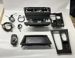 BMW X5 E70 Radio/CD/DVD/GPS-pääyksikkö 9218356