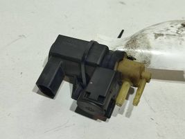 Volvo XC60 Solenoidinis vožtuvas 70232500