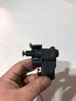 Audi A5 8T 8F Motorino del tappo del serbatoio del carburante 8K0862153E