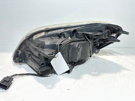 Volvo XC60 Lampa przednia 30763146