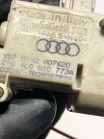 Audi Q7 4L Motorino del tappo del serbatoio del carburante 4L0810773A