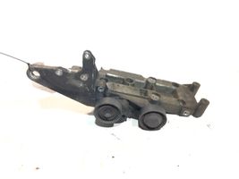 Volvo XC70 Support de compresseur de clim 8642196