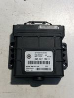 Volkswagen Transporter - Caravelle T5 Module de contrôle de boîte de vitesses ECU 09K927750E