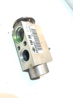 Volvo XC60 Air conditioning (A/C) expansion valve 7010973