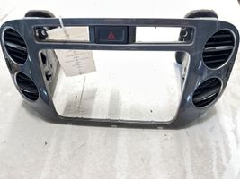 Volkswagen Tiguan Cadre, panneau d'unité radio / GPS 5N0858069A