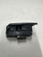 Mercedes-Benz GL X164 Central locking switch button A2518200910