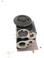 Volkswagen Transporter - Caravelle T5 Air conditioning (A/C) expansion valve 7H0820712