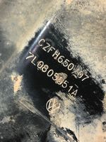 Audi Q7 4L Apatinė dalis radiatorių panelės (televizoriaus) 7l0805551a