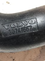 Volvo XC70 Rura / Wąż dolotowy powietrza turbiny 30741667