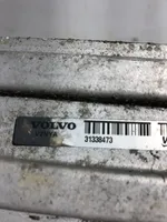 Volvo V70 Chłodnica powietrza doładowującego / Intercooler 31338473