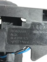 Audi Q7 4L Aizmugurējā pārsega slēdzene 4L0959121