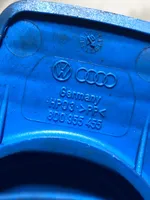 Audi Q7 4L Zbiornik płynu do spryskiwaczy szyby przedniej / czołowej 8D0955455