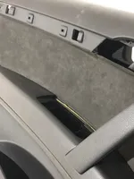 Audi Q7 4L Обшивка задней двери 4L0867305