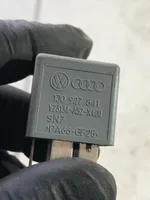 Audi Q7 4L Autres relais 1J0927841