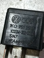 Volkswagen Touran I Inne przekaźniki 1K0951253A