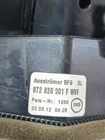Audi A5 Sportback 8TA Dysze / Kratki środkowego nawiewu deski rozdzielczej 8T2820901F