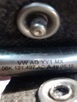 Volkswagen Jetta VI Трубка (трубки)/ шланг (шланги) смазки 06K121497AC