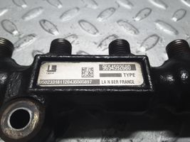 Mazda 2 Listwa wtryskowa 9654592680