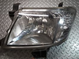 Toyota Hilux (AN10, AN20, AN30) Lampa przednia 811500K440