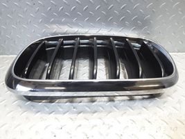 BMW X5 F15 Maskownica / Grill / Atrapa górna chłodnicy 7316075