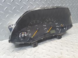 Ford Focus Спидометр (приборный щиток) 98AP10841BC