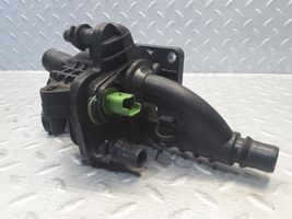 Citroen DS4 Obudowa termostatu 9684588980