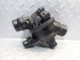 BMW 1 E81 E87 Boîtier de thermostat / thermostat TM19102