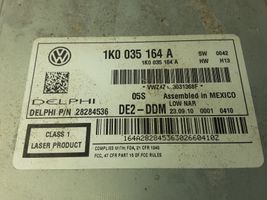 Volkswagen Jetta VI Unidad delantera de radio/CD/DVD/GPS 1K0035164A
