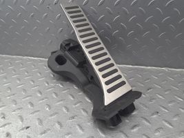 Volkswagen Jetta V Accelerator throttle pedal 74624110