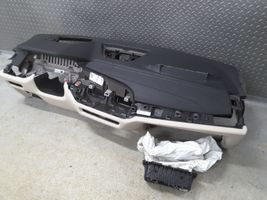 BMW X5 G05 Deska rozdzielcza 9708624