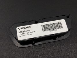 Volvo XC90 Maskownica mikrofonu zestawu głośnomówiącego 39836140