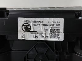 Skoda Fabia Mk3 (NJ) Tachimetro (quadro strumenti) 6V0920741