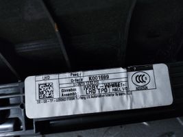 BMW X5 G05 Schowek deski rozdzielczej / Komplet 9472083