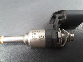 Volkswagen PASSAT CC Fuel injector 03H906036