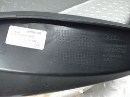 Audi A8 S8 D4 4H Takaoven kynnyksen suojalista 4H0864608K