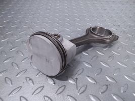 Skoda Fabia Mk3 (NJ) Piston avec bielle 04C107065AT