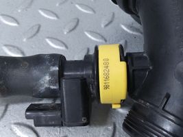 Citroen Berlingo Parte del condotto di aspirazione dell'aria 9810921280