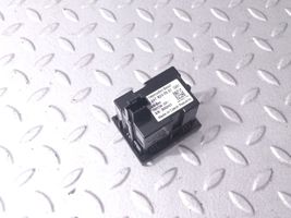 Mercedes-Benz A W177 Connettore plug in USB A2478200301