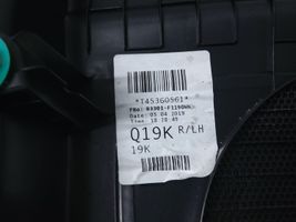 KIA Sportage Moldura del tarjetero de la puerta trasera 83351F1000WK