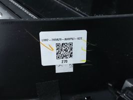 Land Rover Defender Etuoven verhoilu L8B2240A29AH8PVJ