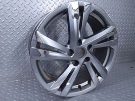 Volkswagen T-Roc Felgi aluminiowe R17 2GA601025AM