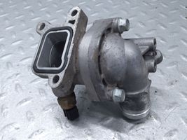 Hyundai i30 Boîtier de thermostat 256102A760