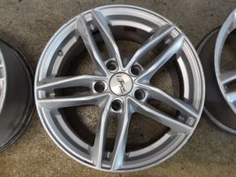 Hyundai i30 R16 alloy rim 689236